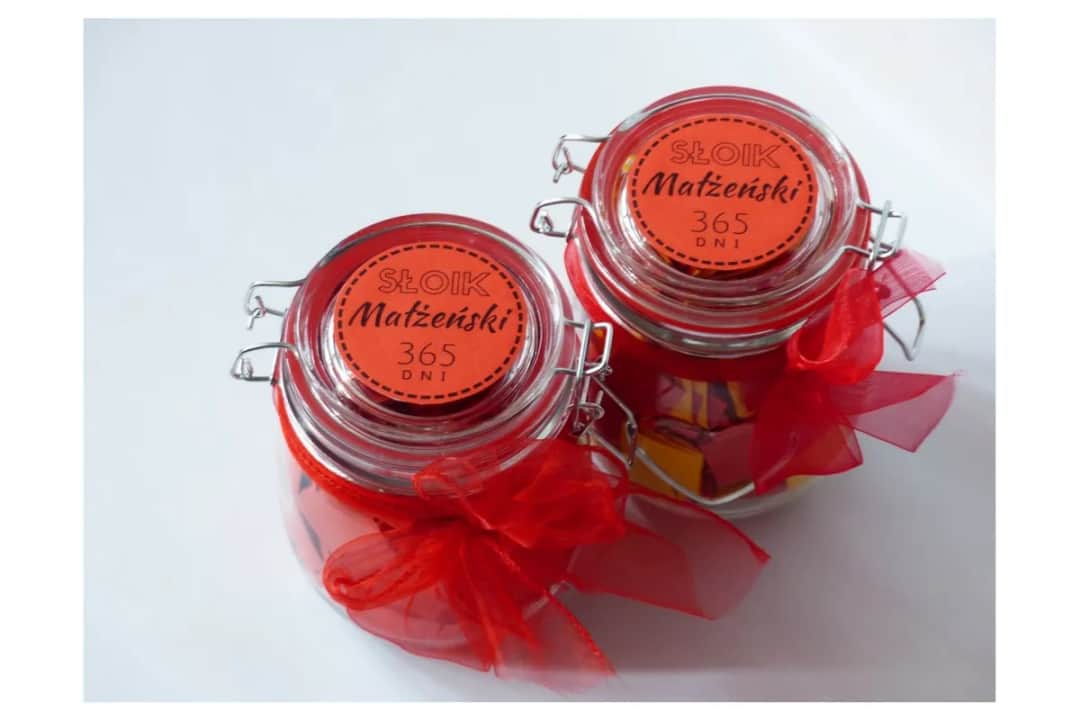 Słoik z karteczkami na 365 dni: Pomysły na inspirujące treści